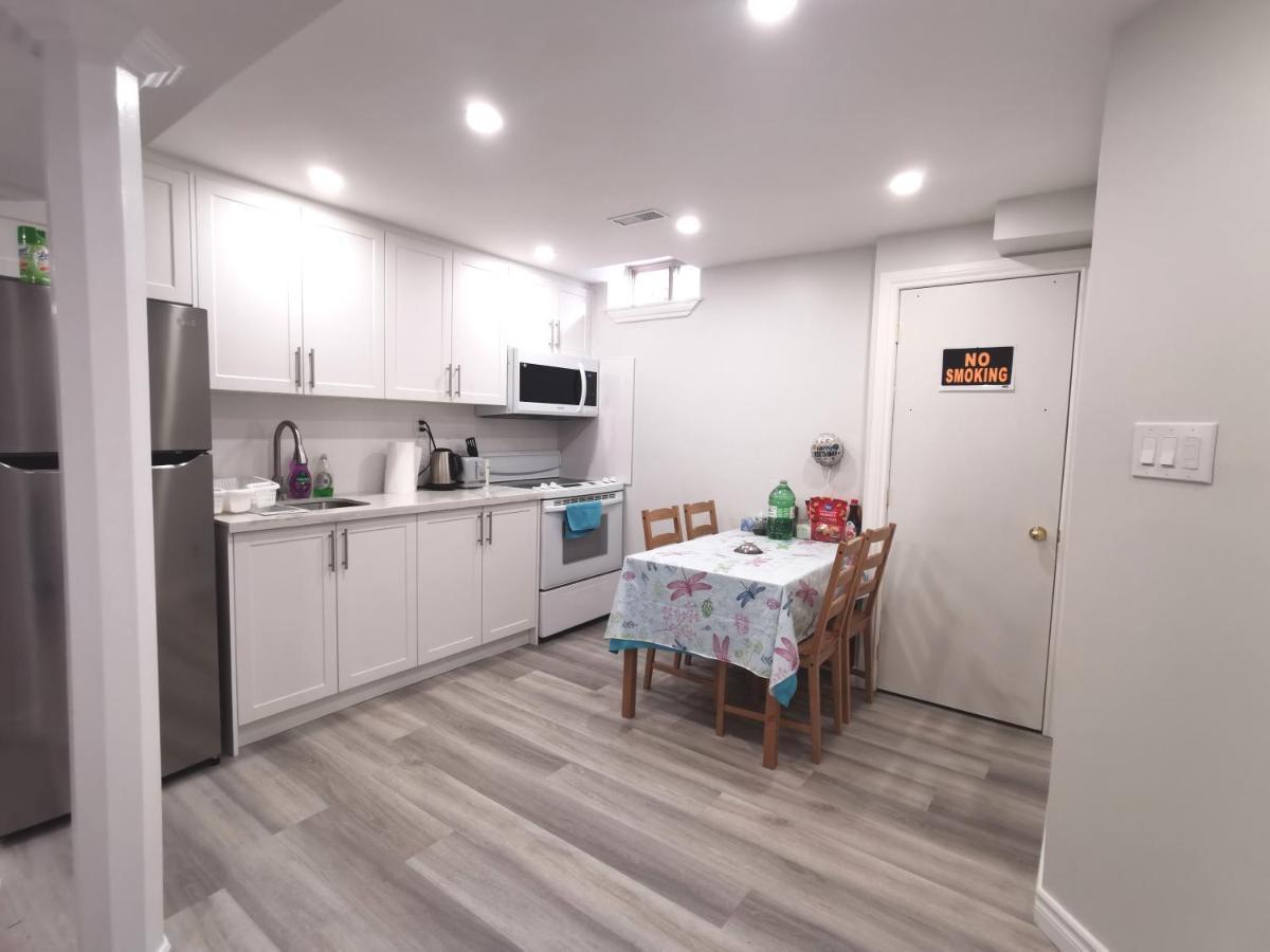 Perfect Location Comfort Private House Lower Level 2 Bedroom Unit Mississauga Luaran gambar